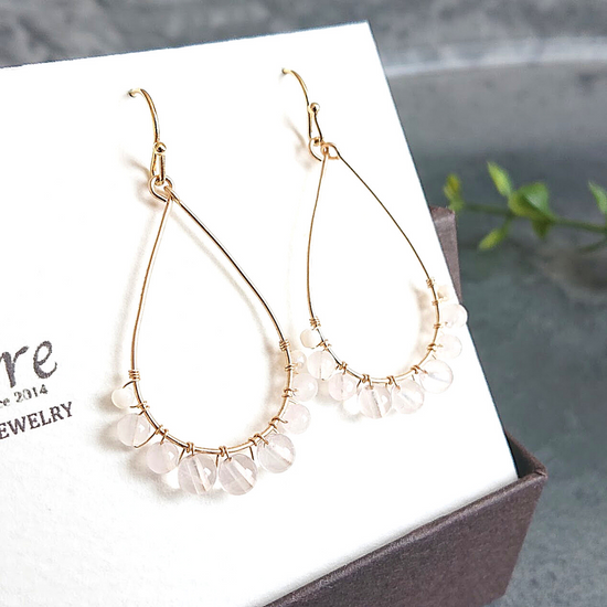 Rose quartz pierced earrings muse