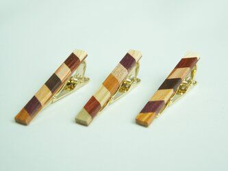Marquetry diagonal border necktie pin