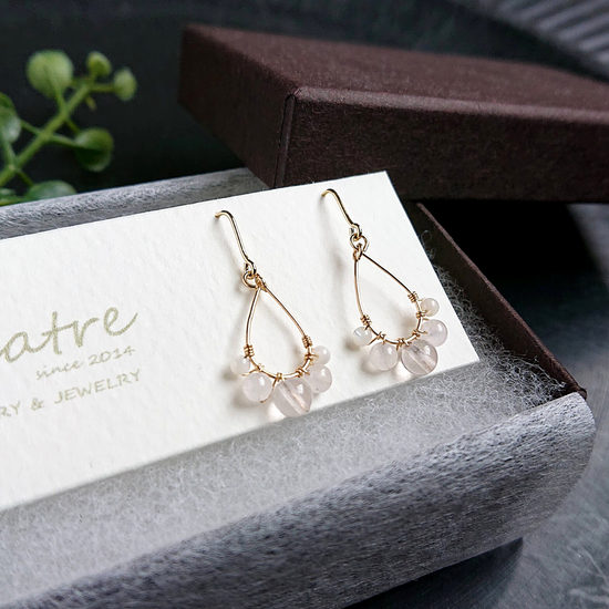 Rose quartz pierced earrings pupu