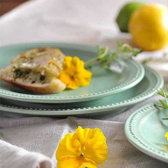 Green Rim Dot 24 Oval Greenish Western Tableware, shaped plate, made in Japan, Minoyaki, stylish.