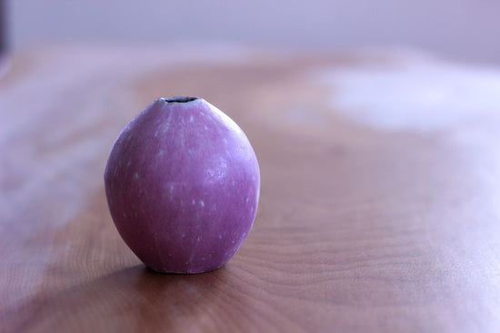 Egg-shaped vase