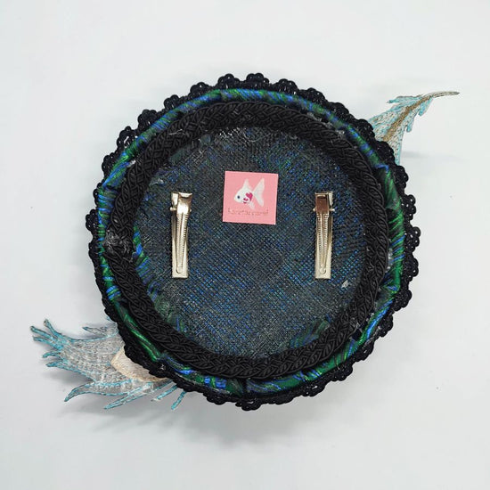 ◆ peacock headdress 1. green