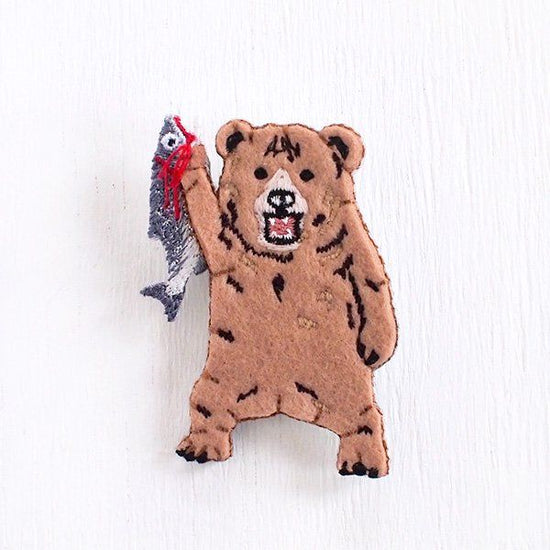 [Old] Pokeface bear salmon batch beige brooch