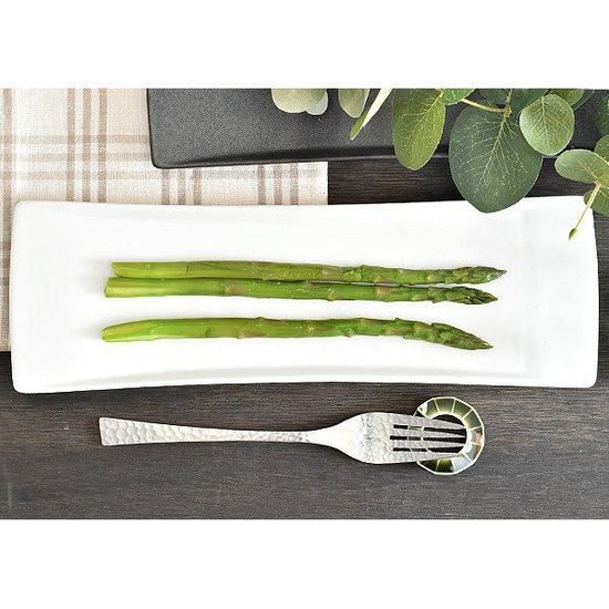 White 31cm long rectangular plate, white type, Japanese tableware, long narrow platter, made in Japan, Minoyaki, stylish, modern