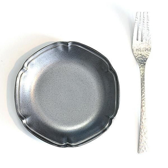 Noir 14cm dish, black type, Western tableware, round plate, made in Japan, Minoyaki, stylish.