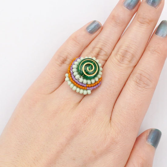 Chatty ring 32 free size bead embroidery ring round vortex green orange colorful multicolor