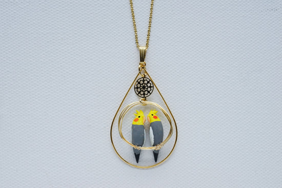 Pendant with Two Cockatiels (Normal) with Surrounding Accessory