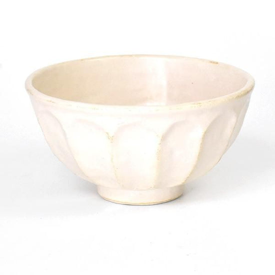 Rinka White Donburi, white Japanese tableware, medium bowl, made in Japan, Minoyaki, stylish, modern.