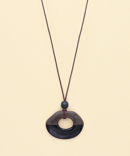 Wood Resin Donut Top Necklace A24WPN130BR