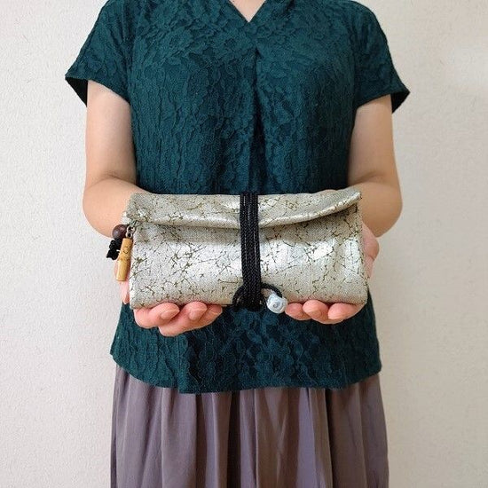 Kyoto, special edition, purse, rolled bag, cotton pongee-style green ground, tin foil, cotton foil processing