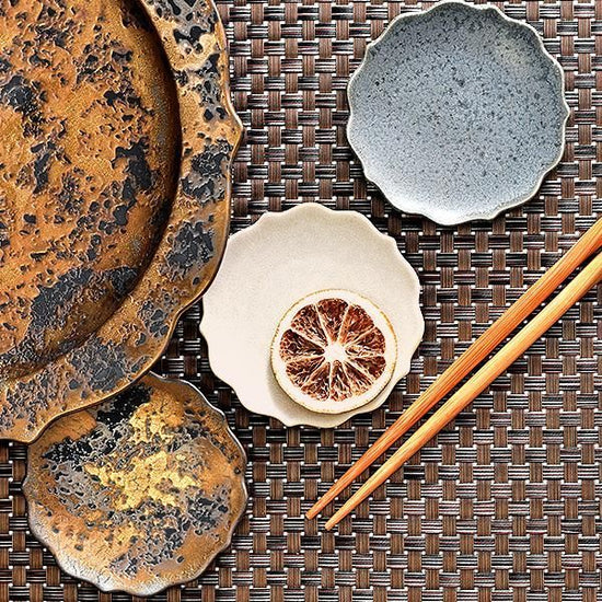 White Titanium Matte Kikyo Plate S White Japanese Tableware, Small Plate, Made in Japan, Minoyaki, Fashionable, Modern