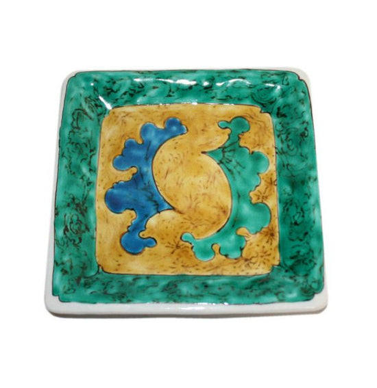 [Eisyou] Gingko design on a 7" square plate