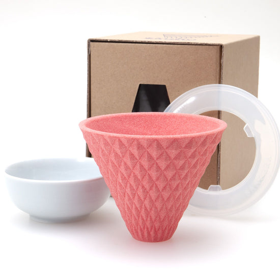 Hasamiyaki Ceramic Coffee Filter Salmon Pink (for 3~4 cups)