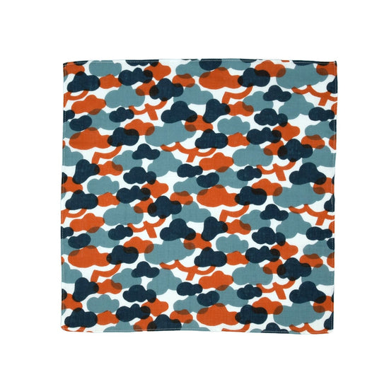 Kyoto hand-dyed handkerchief (pine)