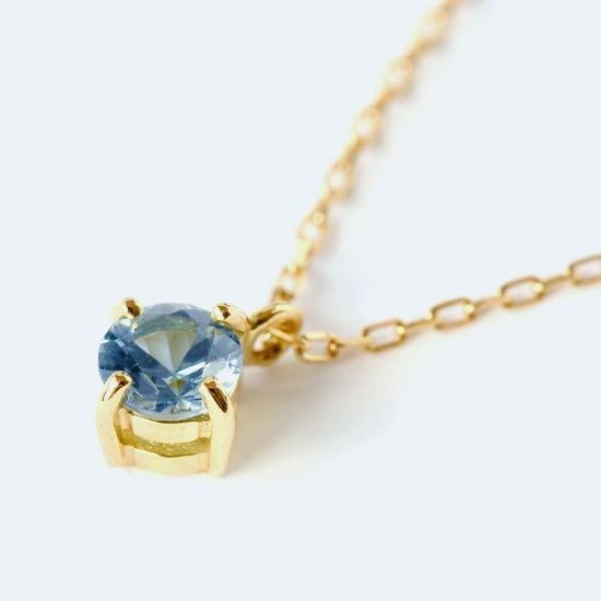 Blue sapphire petit pendant