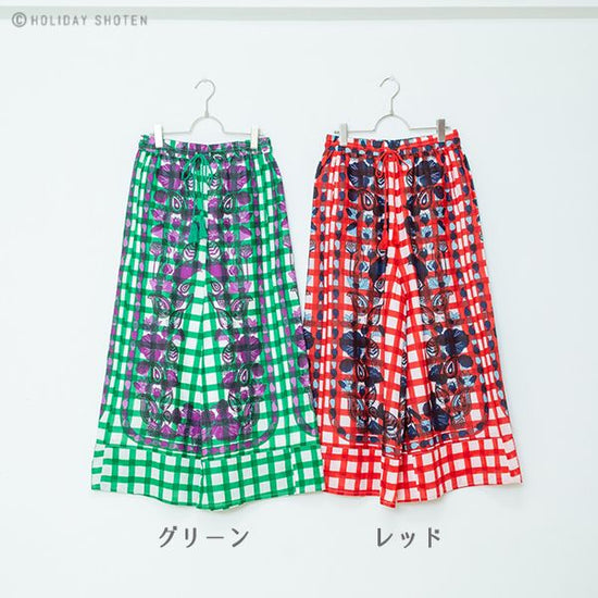 Pants Lotus Check