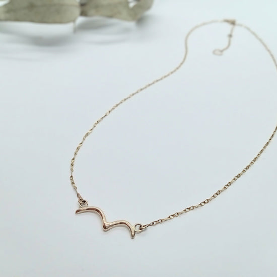 Seagull 10k Gold Necklace