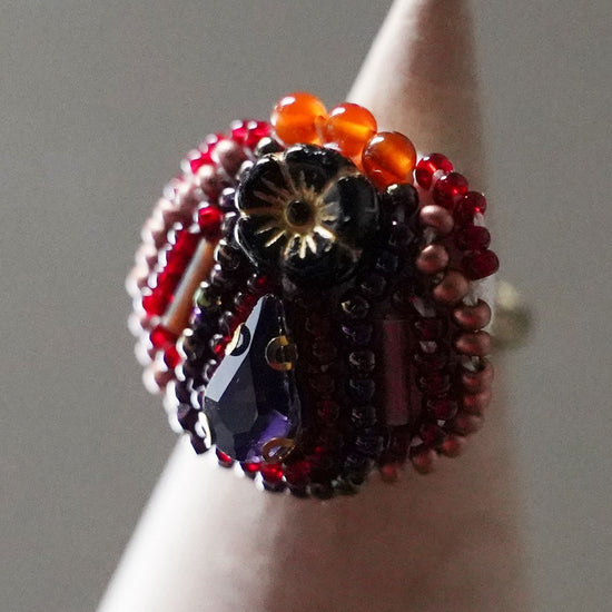 Chatty Ring 24 Free Size Beaded Embroidery Ring Flower Bijoux Black Red Multicolor Dark