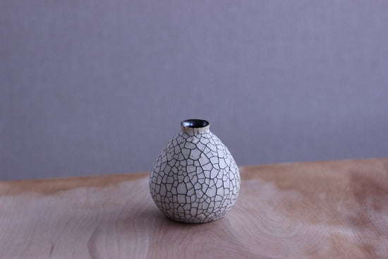 "Tokkuri" (Sake Bottle) Shaped Flower Vase