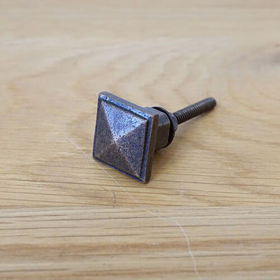 62534 [POSH MADE] Iron knob