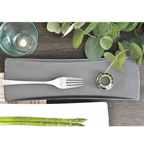 Black Mat 31cm long rectangular plate, black type, Japanese tableware, thin long platter, made in Japan, Minoyaki, stylish, modern