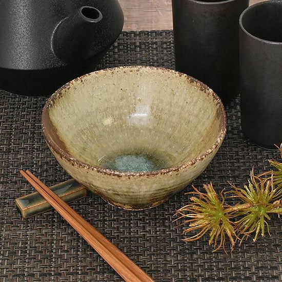 Mino Rice Bowl Japanese Tableware Rice Bowl Made in Japan Minoyaki Tea Bowl, Fashionable, Modern
