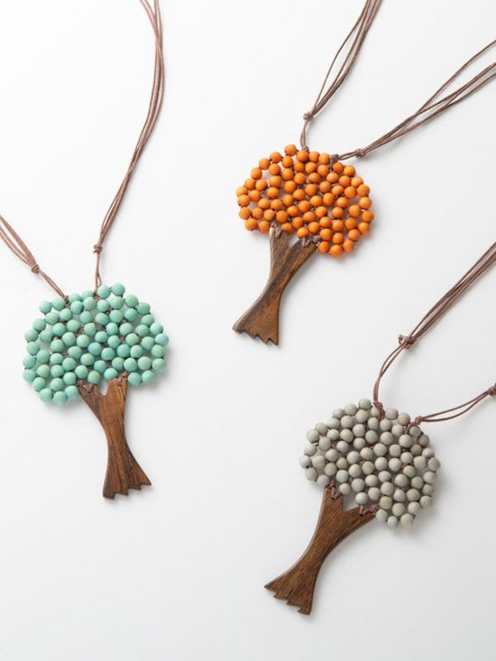 Wood tree necklace (3 colors)