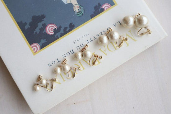 Cotton pearl earring