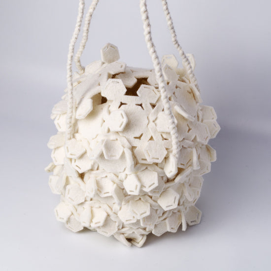 Snowball Handbag [White, Rope Braid, Short]