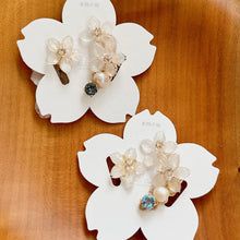 Someiyoshino Double Sakura Earring and Ear Cuff ~ White 