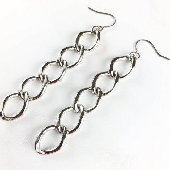 Impact chain pierce/earring