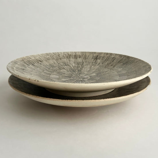 Pair of plates (one of a kind) PL-004-WB
