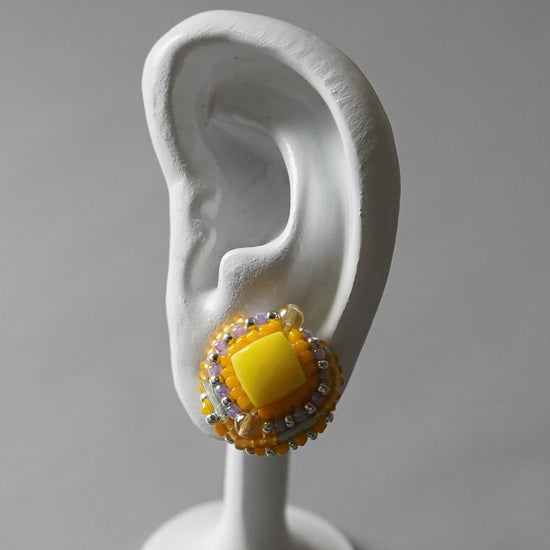 Clip-on earrings with bead embroidery Pierced earrings 5 yellow purple large size, one of a kind