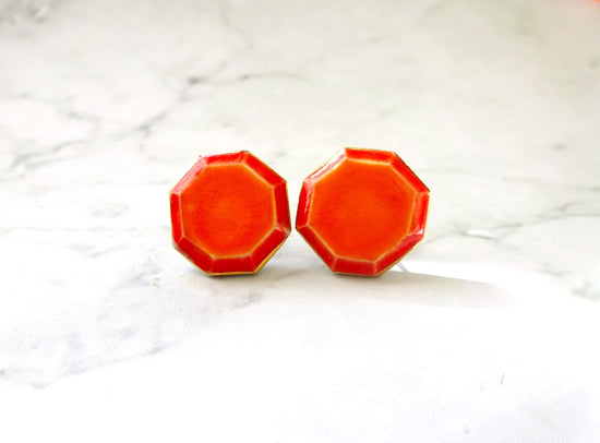 jewel cut classical pierced earrings/Clip-on earrings (orange)