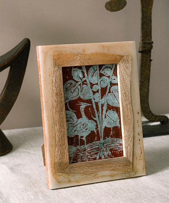 Wood & Resin Art Frame cum Photo Frame L 15 x 20cm M22-2498NA