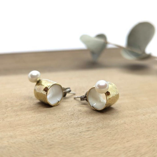 roll cake* whipped earrings, 1 pair - Pierced earrings with a cute, round shape (brass pierced earrings)