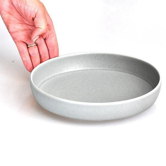 Cuisine Gray Matte Spume L Grayish Western Tableware Round Plate Made in Japan Minoyaki Stylish Modern