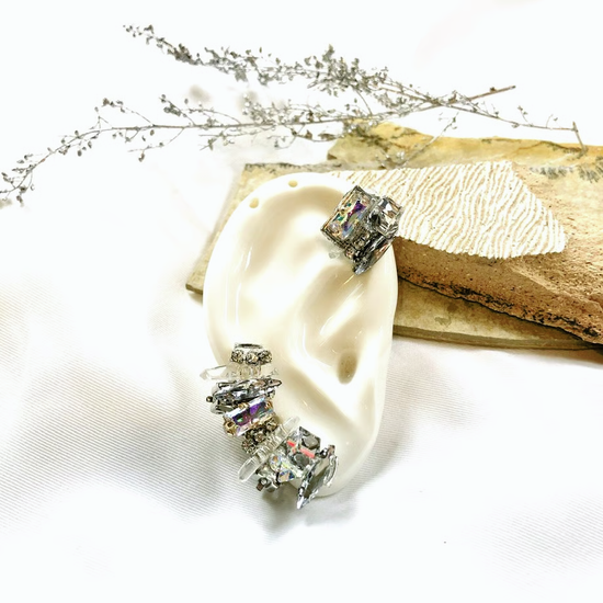 CW Swarovski Asymmetrical Clip-on earrings / Pierced earrings (Binaural)