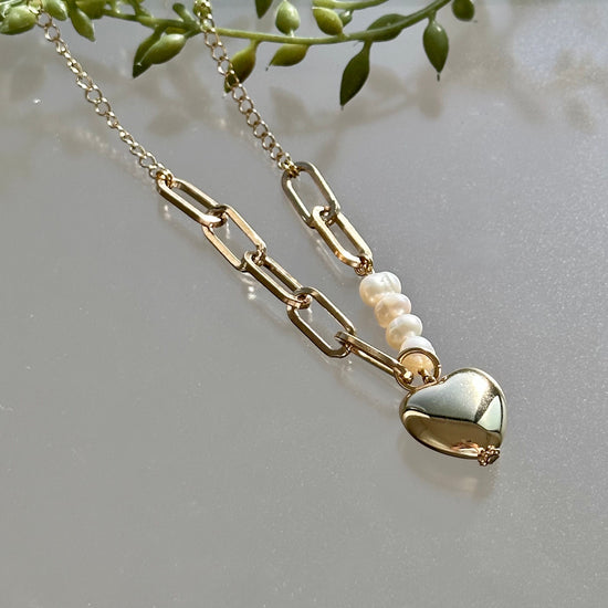 Heart and Freshwater Pearl Necklace
