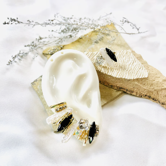 Asymmetrical Bijoux BLK Clip-on earrings / Pierced earrings (Binaural)