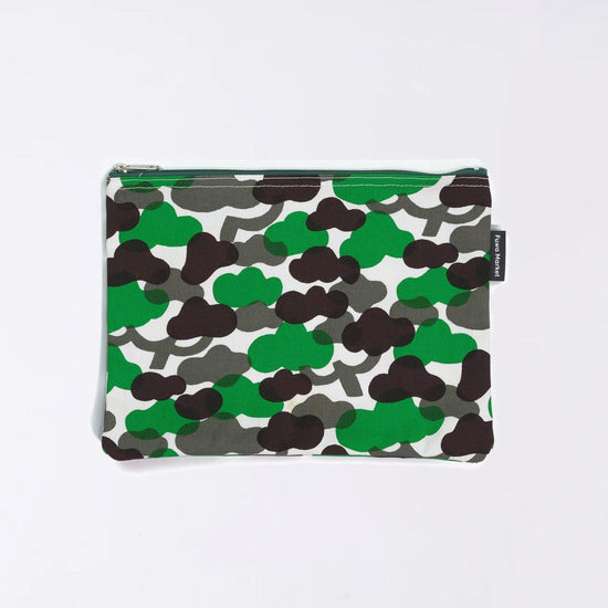 Kyoto hand-dyed canvas flat pouch (pine)