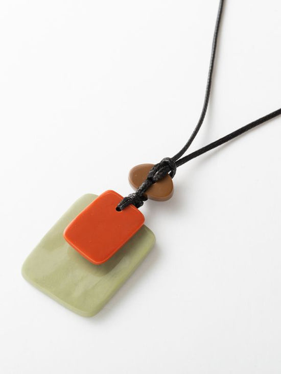 Resin double square necklace