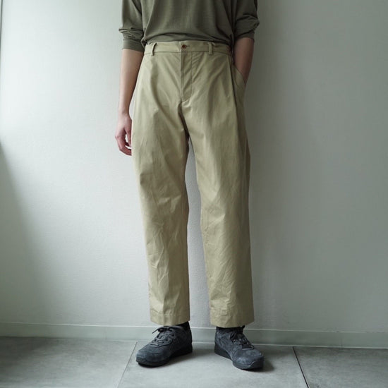 Ventile Cotton Weather Cloth Side Tuck Pants(BEIGE)