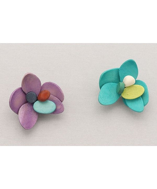 Wood flower brooch (2 colors) A24WPX073