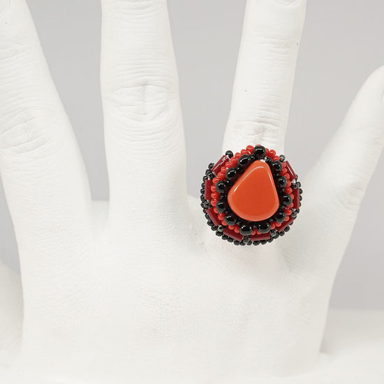 Chatty ring 119 free size bead embroidery ring red black large