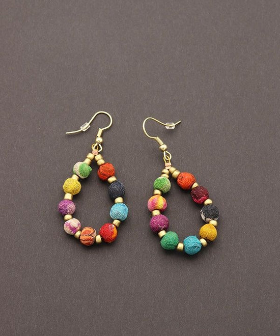 Rally quilt hook Pierced earrings A24WIE083MX