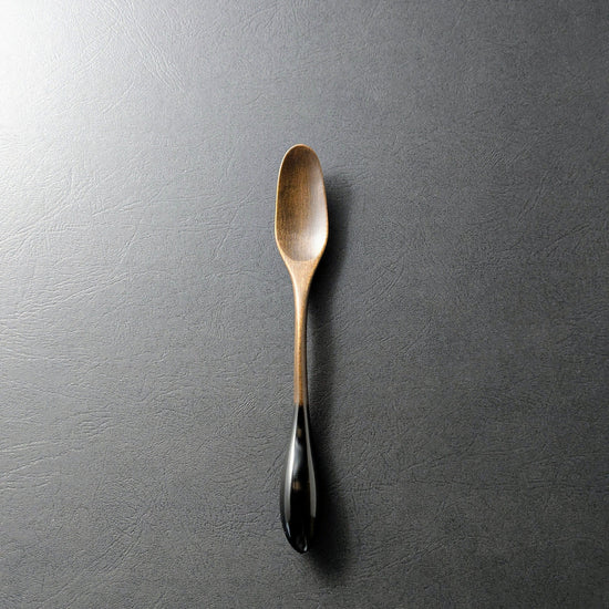 dessert spoon