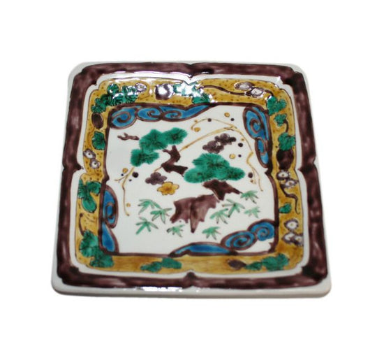 [Eisyou] Pine, bamboo, and plum design on a 7" square dish