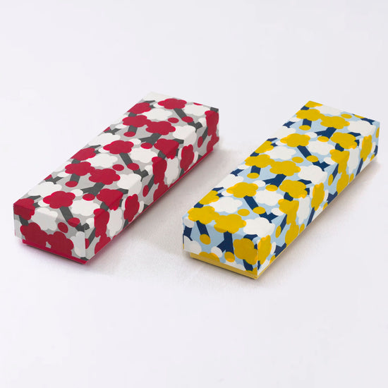 Kyoto hand-dyed Japanese paper pen case (plum)