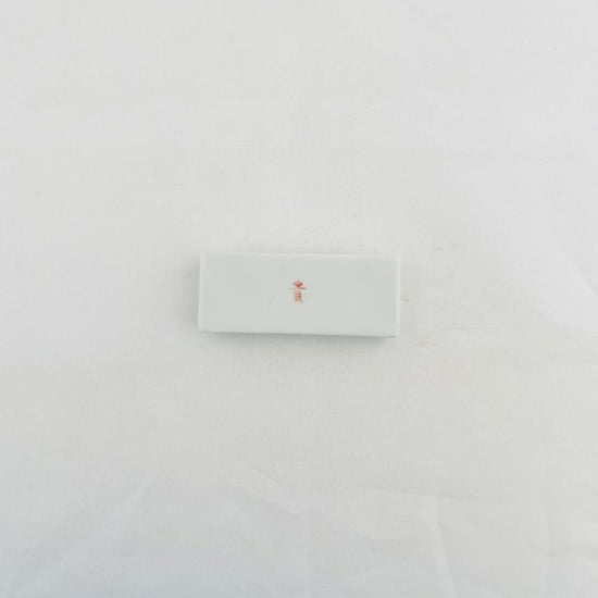 [Chopstick rest with maple leaves